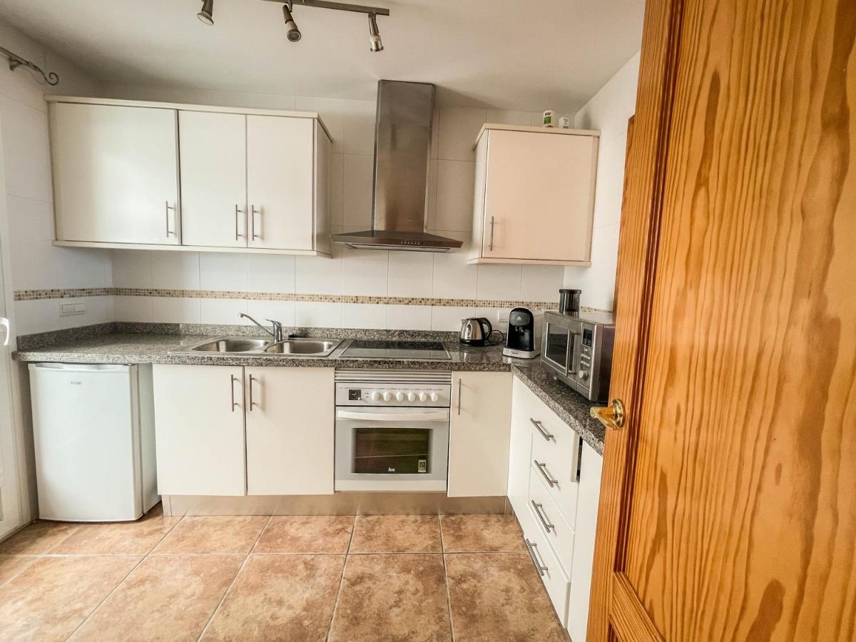 Charming Townhouse With Sea Views & Pool In Altea Calpe Exterior foto